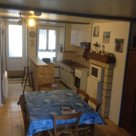 Lejlighed Bord De Mer Avec Jardin Et Local Velos Grandcamp-Maisy
